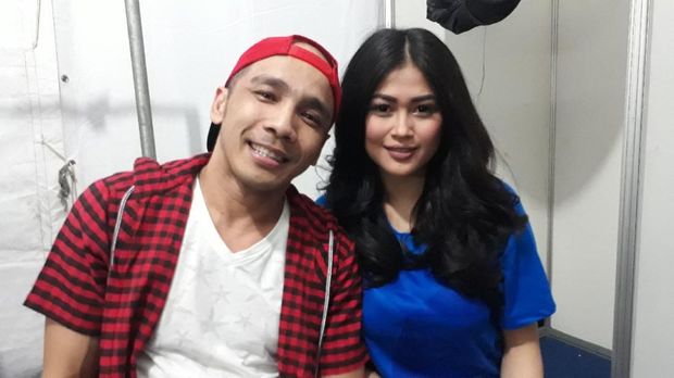 Ngaku Baru Cerai, Ovi eks Duo Serigala Kenalkan Pacar Baru