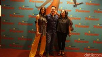 Pevita Pearce, Mike Wiluan dan Rayya Makarim di red carpet Fantasia Film Festival. Foto: (mahar/detikhot)
