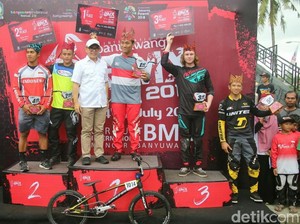 Dua Pebalap Indonesia Juarai International BMX Competition 2018