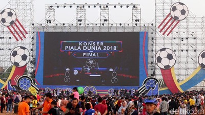 Meriahnya Lapangan Sunburst BSD Jelang Nobar Final Piala Dunia 2018