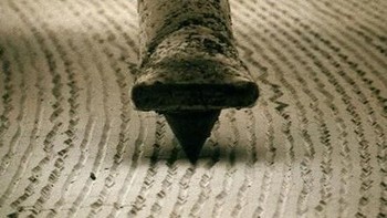 Permukaan vinil. Foto: instagram.com/pod_microscope