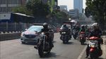 Iringan Mobil Klasik dan Moge dalam Parade Bola Raksasa