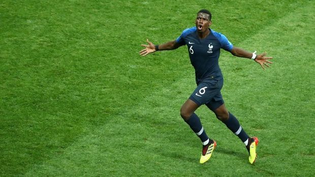 Paul Pogba menghukum Kroasia lewat tendangan kaki kiri dari luar kotak penalti.