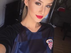 Suporter Jelita Kroasia dan Prancis Panaskan Instagram