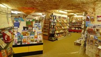 Layaknya sebuah kota, tersedia kamar tidur, toko buku, gereja, dan bar. Istimewa/Businessinsider.