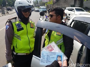 Polisi Gadungan di JLNT Casablanca Ngaku Anak Perwira