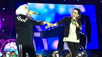 Keduanya baru saja merilis single Cinta Terbaik. Foto: (Desi/detikhot)