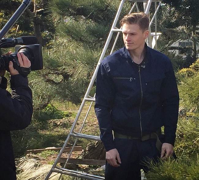 Setelah mendapatkan ketenaran di internet sebagai tukang kebun tampan, Marusame pun mendapatkan popularitasnya dengan muncul di beberapa acara televisi Jepang. Foto: Instagram