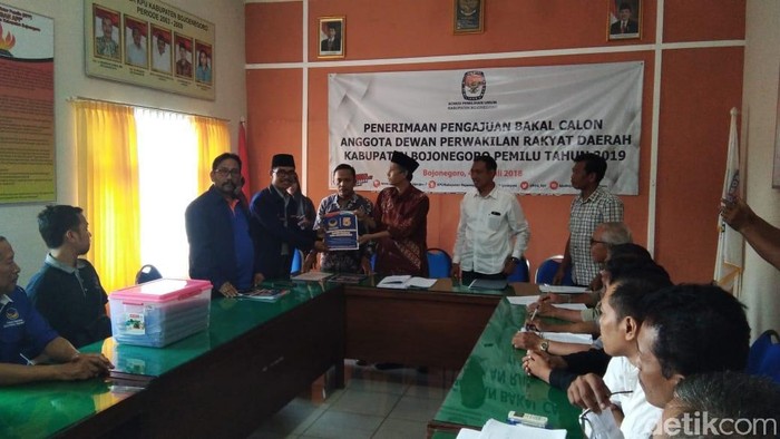Baru Partai Ini yang Daftarkan Calegnya ke KPU Bojonegoro