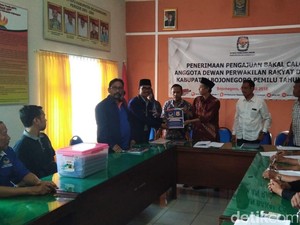 Baru Partai Ini yang Daftarkan Calegnya ke KPU Bojonegoro