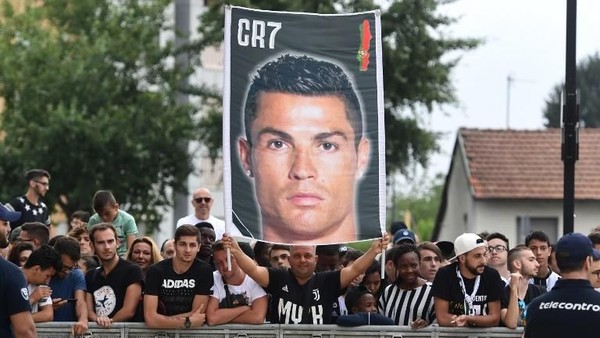 Sambutan Meriah Juventini untuk Ronaldo