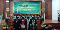Bos Mayapada Dianugerahi Gelar Doktor HC dari Unand