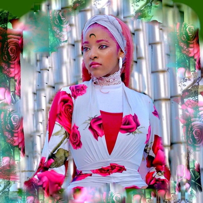 Setelah mengikuti acara Miss Muslimah USA 2018, Samantha dikontrak agensi model London, Umma Model. Agensi ini merupakan agensi pertama yang merekrut model berbusana tertutup. (Foto: Instagram/chic.nunar)