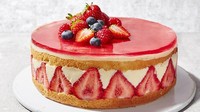 Di Prancis, masyarakat menyebut cake untuk kue bernama fraisier cake. Kue manis dengan limpahan buah strawberry segar. Foto: Istimewa