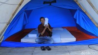 Pengelola, Dede Wahyudin mengatakan selain dapat menikmati pemandangan alam di Teras bintang, wisatawan juga bisa merasakan sensasi alam pegunungan yang dingin. (Wisma Putra/detikTravel)