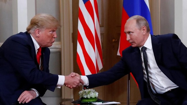 Putin Puji Trump, Zelensky Kegerahan