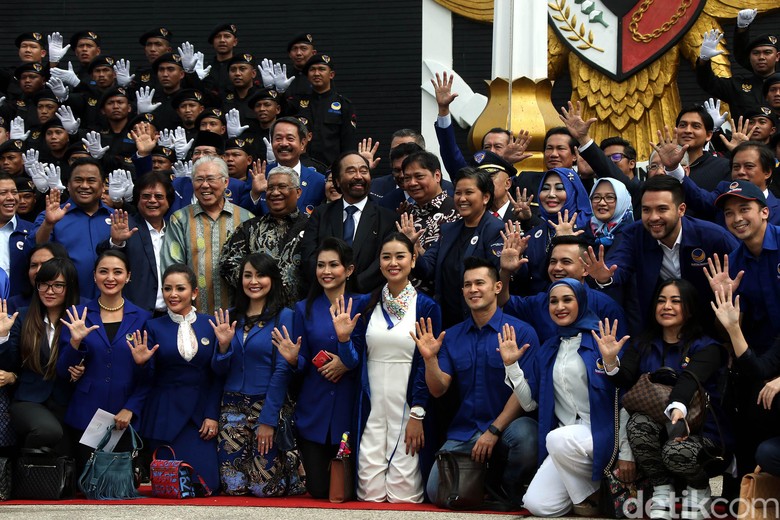 Isu Duit Miliaran di Balik Transfer Caleg NasDem Kian Santer Isu Duit Miliaran di Balik Transfer Caleg NasDem Kian Santer