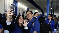 NasDem merupakan partai pertama yang mendaftarkan caleg ke KPU untuk Pileg 2019. Masih ada 13 partai peserta pemilu 2019 lain yang belum mendaftar.