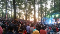 Dalam acara Beautiful Malino ini dilaksanakan juga kegiatan trail adventure bagi para pecinta motor dan lari, sepeda gunung, dan karnaval budaya (Muhammad Taufiqqurahman/detikTravel)
