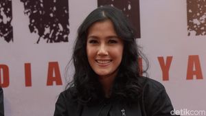 Hamil, Wajah Ardina Rasti Tampak Berbinar