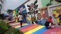 Menjelang Asian Games mural Asian Games semakin banyak dibuat di wilayah Jakarta.