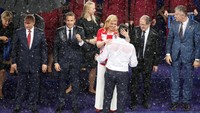 Momen Kolinda beri ucapan selamat dan semangati timnas Kroasia.
