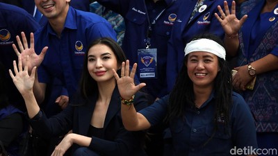 Artis Hingga Mantan Pelatih Timnas Gabung Partai NasDem