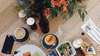 Quick brunch, tulis Lolita saat sedang berada di Sydney, Autralia. Lagi-lagi ia melakukan wisata kuliner di negeri kangguru itu. Foto: Instagram lolitaasugtine