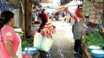 Melihat Ramainya Pasar Pocong di Palembang