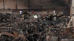 Pasca Kebakaran, Gudang Material di Sunter Rata dengan Tanah