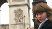 Foto di depan Arc de Triomphe (cassandraslee/Instagram)