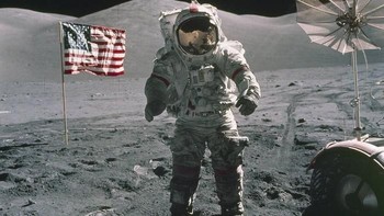 Pada waktu itu, pendaratan ke Bulan ini disiarkan langsung di televisi dan menarik perhatian dari seluruh dunia. Foto: NASA