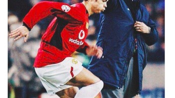 Ada netizen yang mengenang pertama kali Ronaldo masuk lapangan di Manchester United sebelum jadi pemain terbaik dunia dan mengubah sepakbola. Foto: istimewa