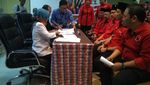Gaya Nyentrik Daeng Aziz Bos Kalijodo Daftar Caleg Gerindra