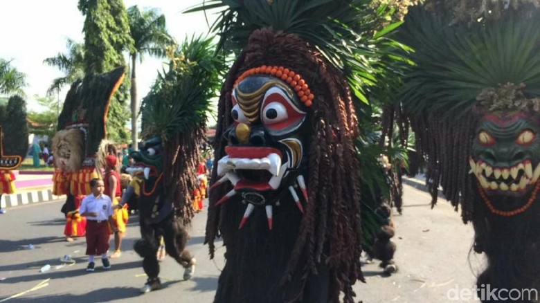Hut ke-376, Pemkab Ciamis Gelar Galuh Etnic Carnival Pertama Hut ke-376, Pemkab Ciamis Gelar Galuh Etnic Carnival Pertama