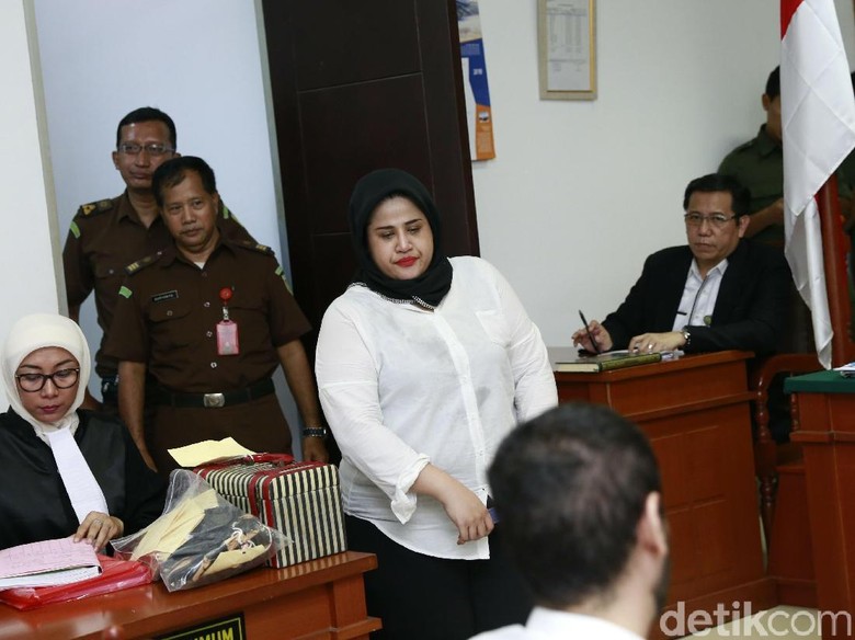 Dhawiya Menangis, Fitria Sukaesih: Bisa Tangis Bahagia Dhawiya Menangis, Fitria Sukaesih: Bisa Tangis Bahagia