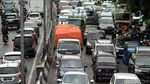 Meski Dilarang, Truk Obesitas Masih Berkeliaran di Jakarta
