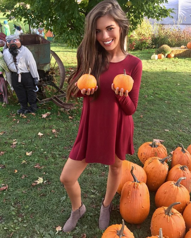 Mara Martin ternyata penggemar berat kub basket Cavalier meskipun ia berasal dari Michigan. Lebron James disebut Mara sebagai idolanya. (Foto: Instagram/@_maramartin_)