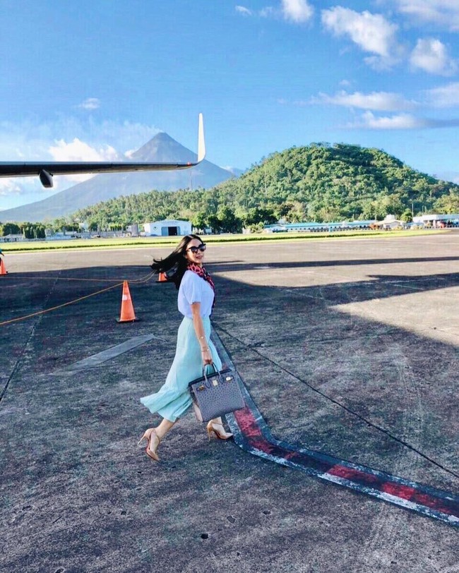 Heart Evangelista memulai kariernya di dunia akting dan modelling sejak usia 13 tahun. Namanya melambung setelah membintangi serial Hiram, yang juga membuatnya meraih penghargaan aktris terbaik dalam ajang Star Awards. Foto: Instagram