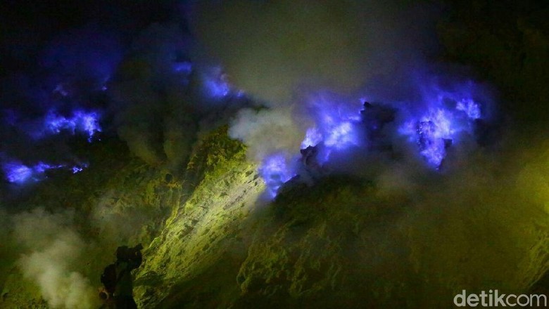 Dari Yogyakarta, Obor Asian Games Dibawa ke Kawah Ijen Dari Yogyakarta, Obor Asian Games Dibawa ke Kawah Ijen