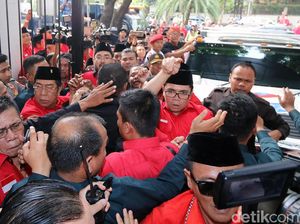 Video Kericuhan Rombongan PDIP dan Perindo di KPU