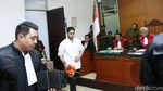 Jalani Sidang, Dhawiya Lagi Sakit?