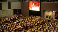 Rapat paripurna DPR dengan agenda tanggapan pemerintah terhadap pandangan fraksi-fraksi atas keterangan pemerintah mengenai pokok-pokok rancangan undang-undang tentang pertanggungjawaban atas pelaksanaan Anggaran Pendapatan dan Belanja Negara TA 2017.