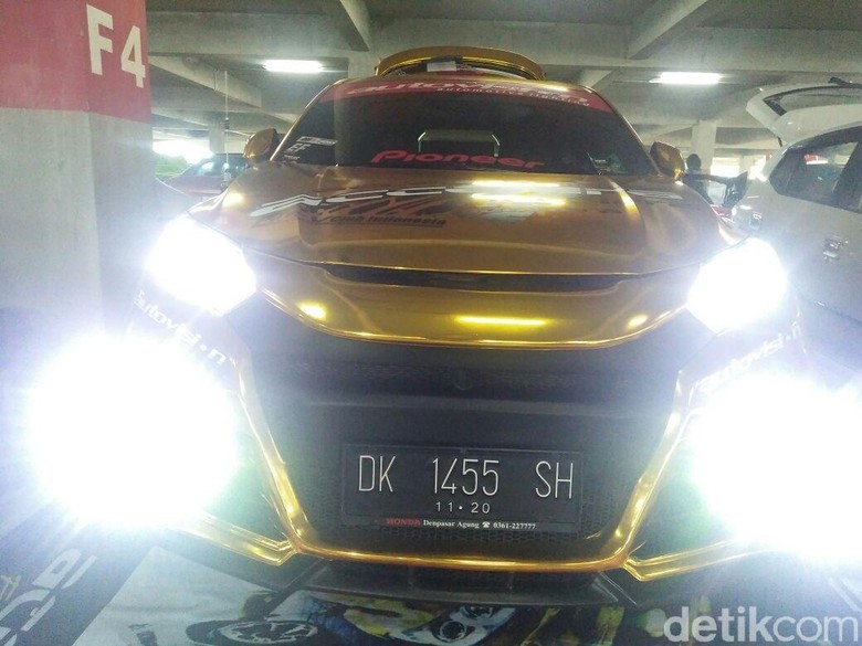 Modifikasi Honda HR-V Indonesia Automodified Foto: Khairul Imam Ghozali Modifikasi Honda HR-V Indonesia Automodified Foto: Khairul Imam Ghozali