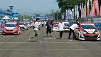 Beragam upaya khusus pun telah disiapkan untuk menghadapi di sisa seri ISSOM untuk melawan tim rival karena kekuatan mereka makin paten ditopang pacuan yang mumpuni karena adanya pebalap Jepang agar bisa mencapai hasil maksimal. Foto: dok. Alvin Bahar