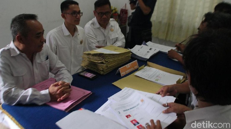 Di Brebes, Bacaleg Muka Lama Tetap Ikut Daftarkan Diri Di Brebes, Bacaleg Muka Lama Tetap Ikut Daftarkan Diri