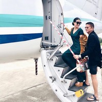 Inilah sosok Heart Evangelista, aktris populer Filipina yang dikenal sebagai kolektor tas Hermes. Terlahir dengan nama Love Marie Payawal Ongpauco-Escudero, aktris berusia 33 tahun ini dinikahi politikus di negaranya yang usianya lebih tua 15 tahun darinya. Foto: Instagram