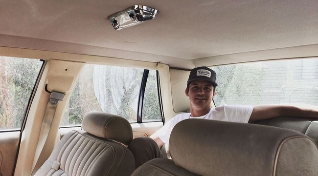 Pada postingan foto Jeff Kopchia itu pun memperlihatkan gayanya yang santai dan sering mengenakan kaus.  Foto: Instagram