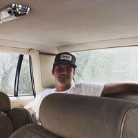 Pada postingan foto Jeff Kopchia itu pun memperlihatkan gayanya yang santai dan sering mengenakan kaus.  Foto: Instagram