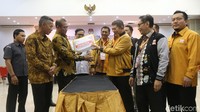Harry Lontung Siregar diterima oleh KPU.